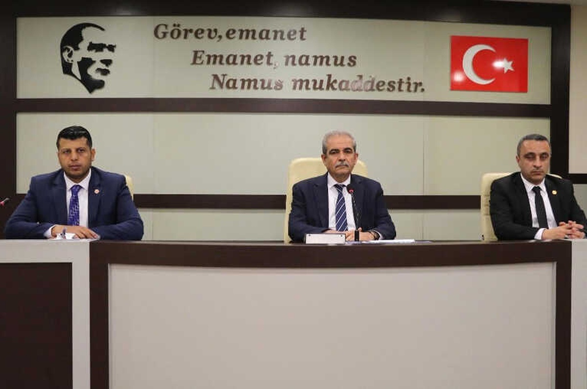 Belediye Meclisinin Dbp\'li Üyeleri Parka Afrin Şehidinin İsminin Verilmesine Evet Oyu Vermedi