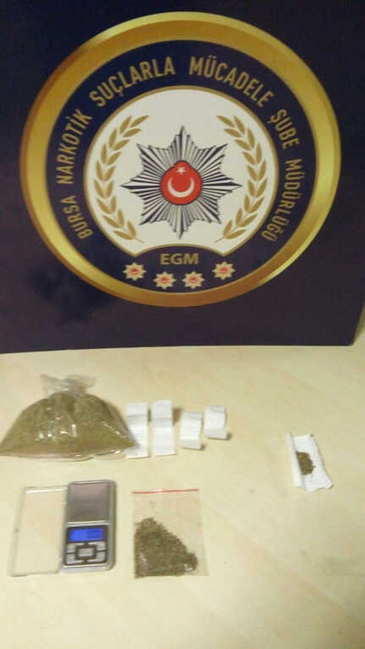 Bursa\'da Uyuşturucu Operasyonu: 5 Gözaltı
