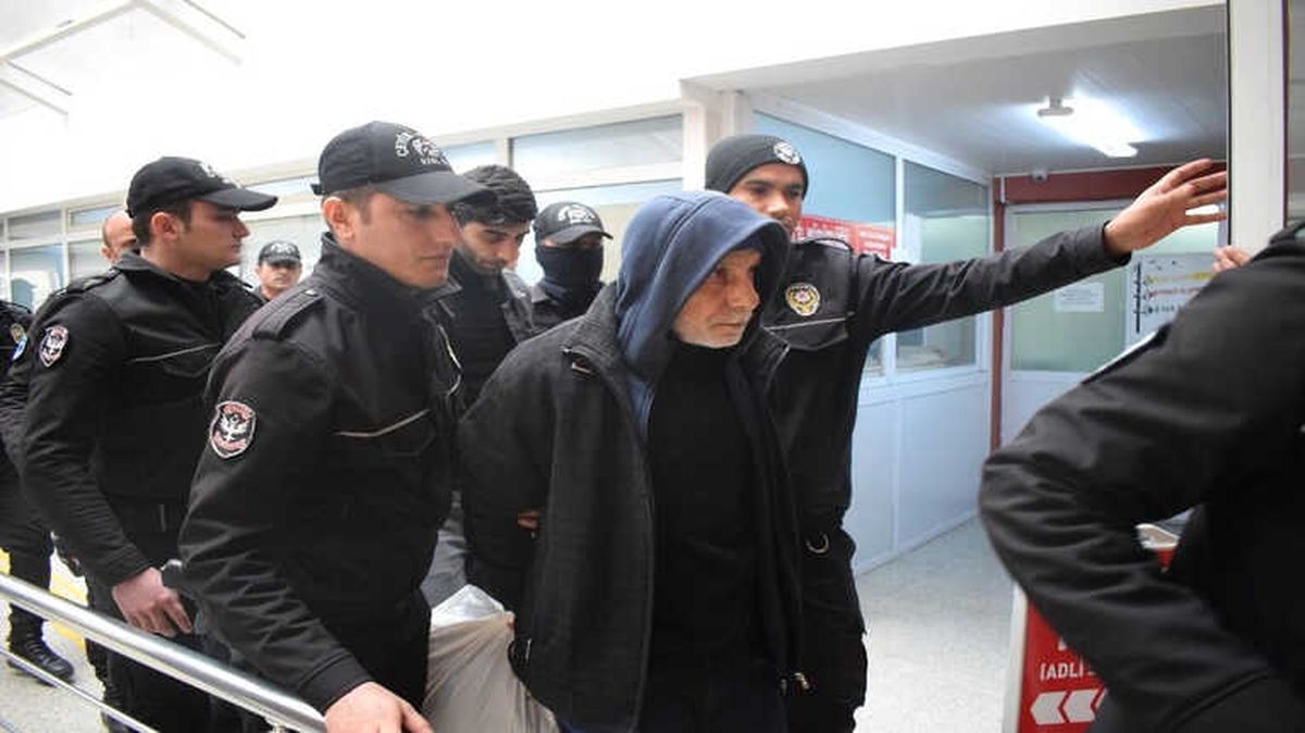 Kocaeli\'de Bulunan 2 Cesetle İlgili 15 Kişi Adliyeye Sevk Edildi