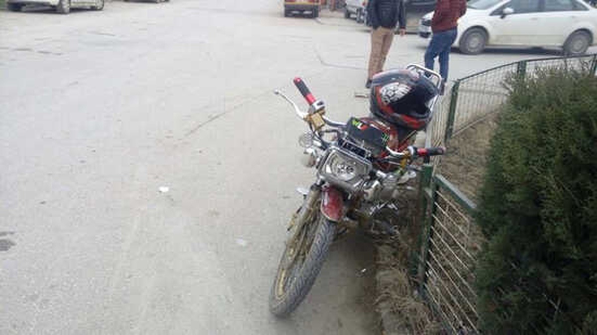 Otomobil ile Motosiklet Çarpıştı; 1 Yaralı