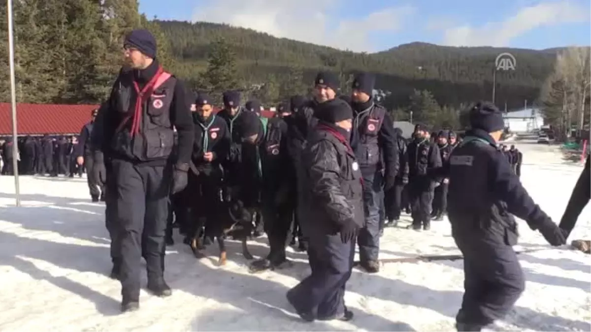 Türk, Suriyeli ve Filistinli Gençler Kış Kampında Buluştu