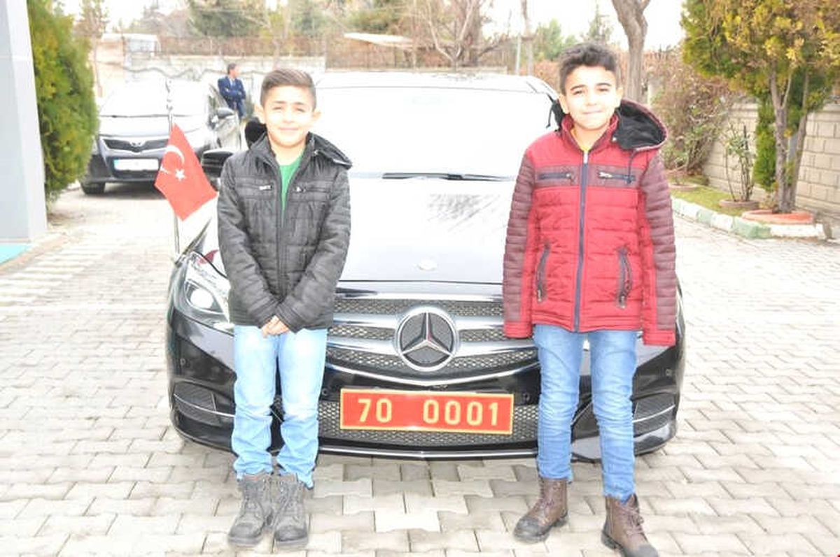 Vali Meral, Çocukların İsteğini Kırmadı