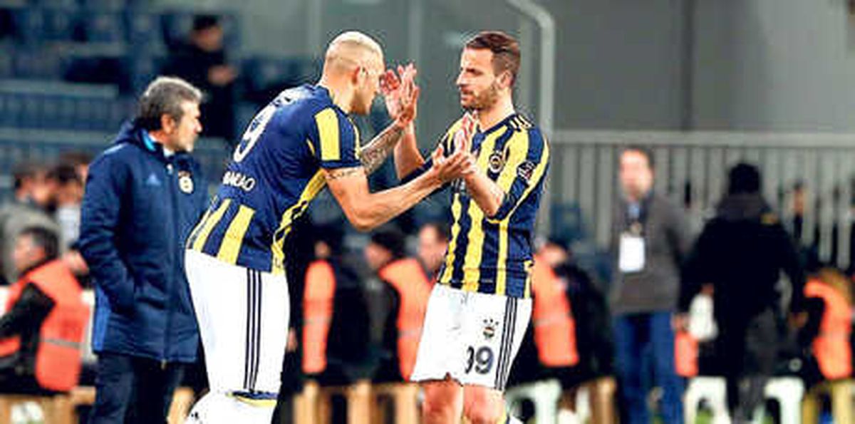 Yok Böyle Forvet Hattı!