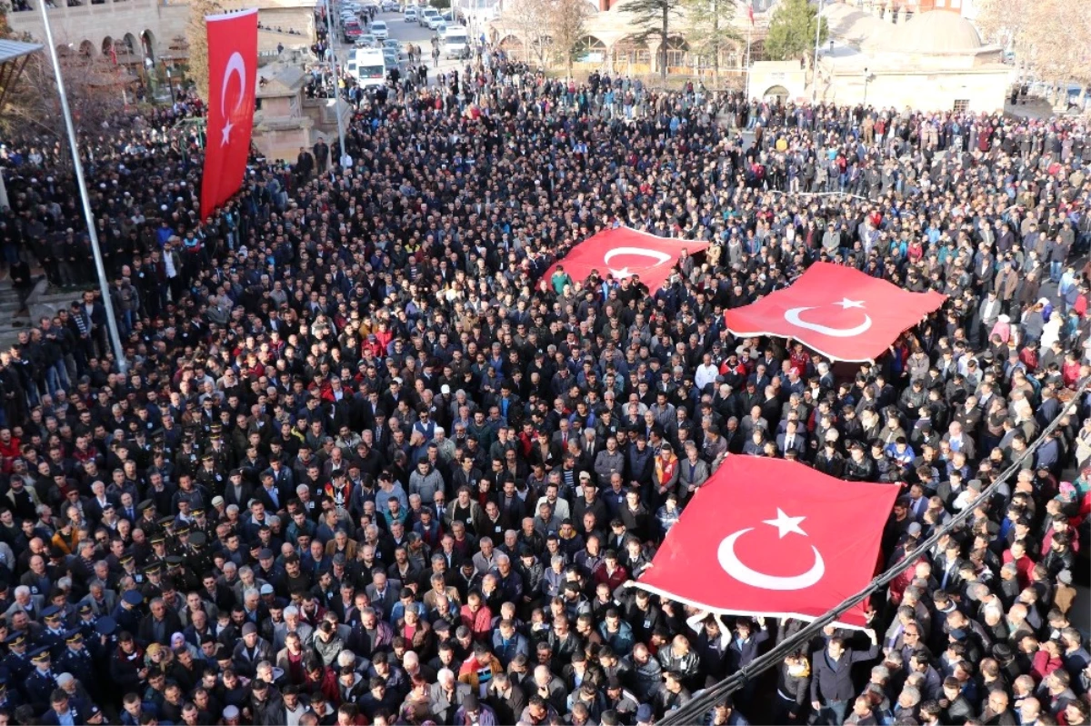 Afrin Şehidi Son Yolculuğuna Uğurlandı