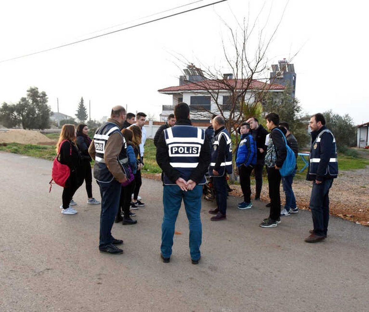 Antalya\'da Okul Çevreleri Denetlendi