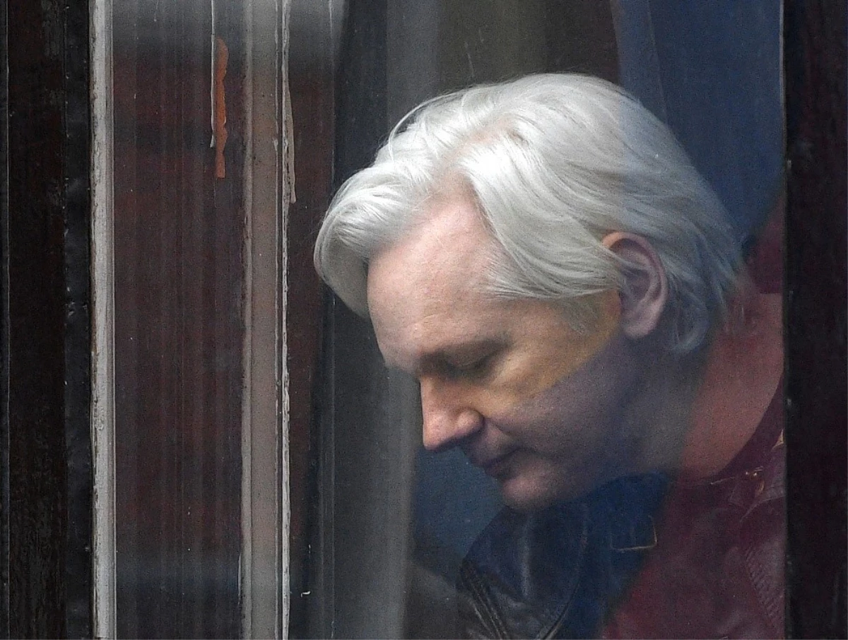 Assange\'ın Tutuklanma Kararının Düşürülmesi Başvurusuna Ret