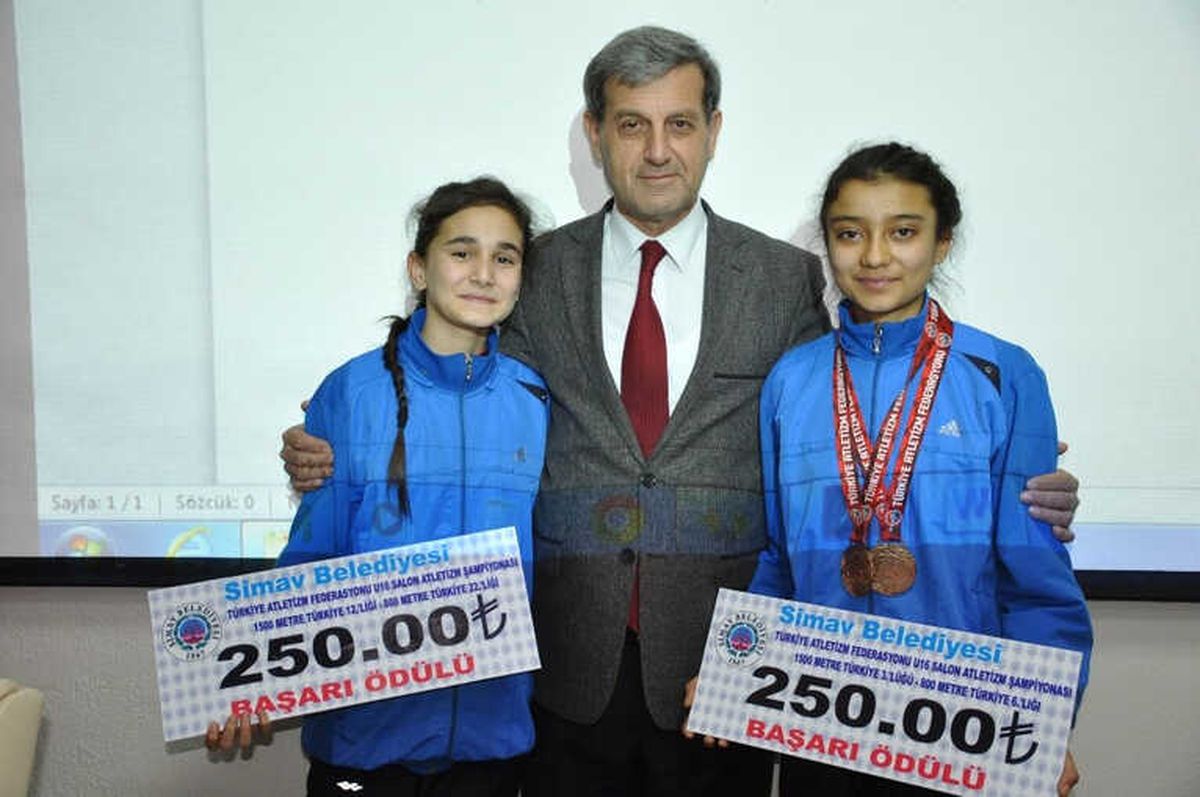 Başarılı Sporculara Ödül