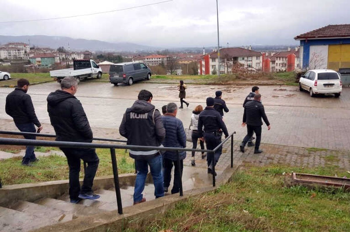Düzce\'de Yapılan Denetimde Uyuşturucu Hap Ele Geçirildi