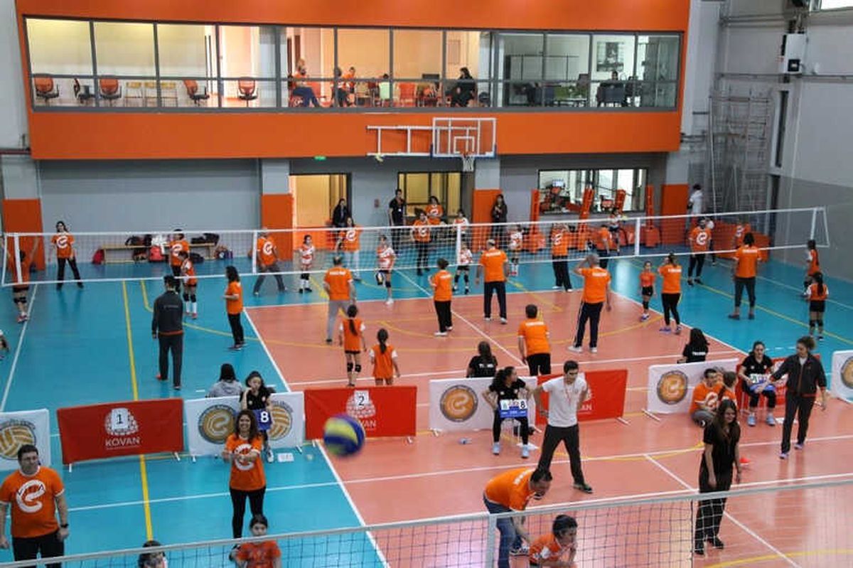 Geleceğe Smaç" Aileleri İstanbul\'da Buluştu