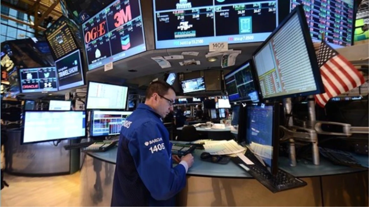 New York Borsası Düşüşle Açıldıktan Sonra Toparlandı