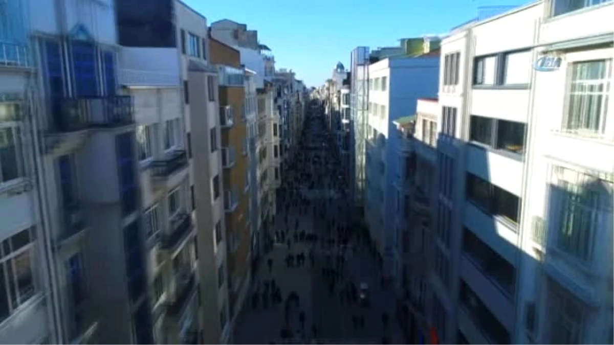 Yeni Yüzüne Kavuşan İstiklal Caddesi Havadan Görüntülendi