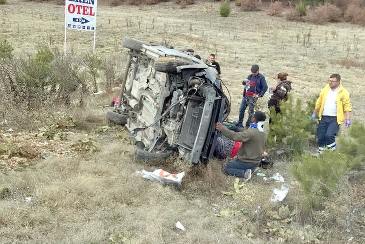 Afyonkarahisar\'da Bir Yılda Meydana Gelen 2 Bin 236 Trafik Kazasında 47 Kişi Hayatını Kaybetti