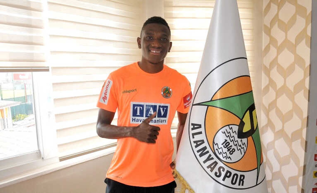 Alanyaspor, Fofana ile Sözleşme Yeniledi
