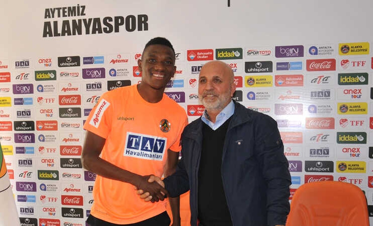 Alanyaspor, Fofana ile Sözleşme Yeniledi