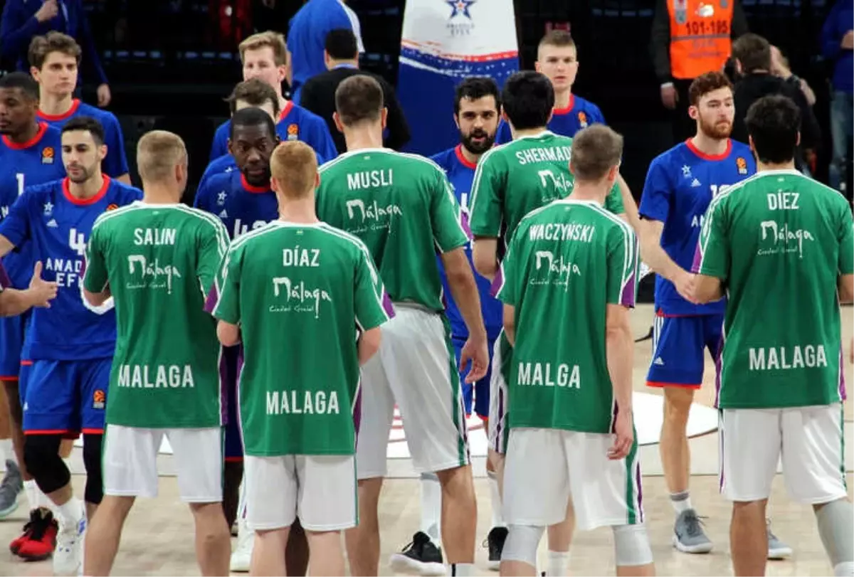 Anadolu Efes, Malaga Deplasmanında