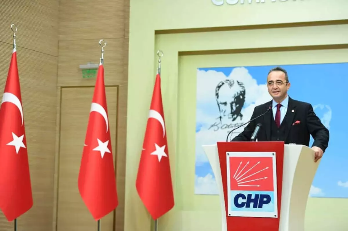 CHP\'li Tezcan: "İnternet Medyasına Sansür Getirme Peşindeler"