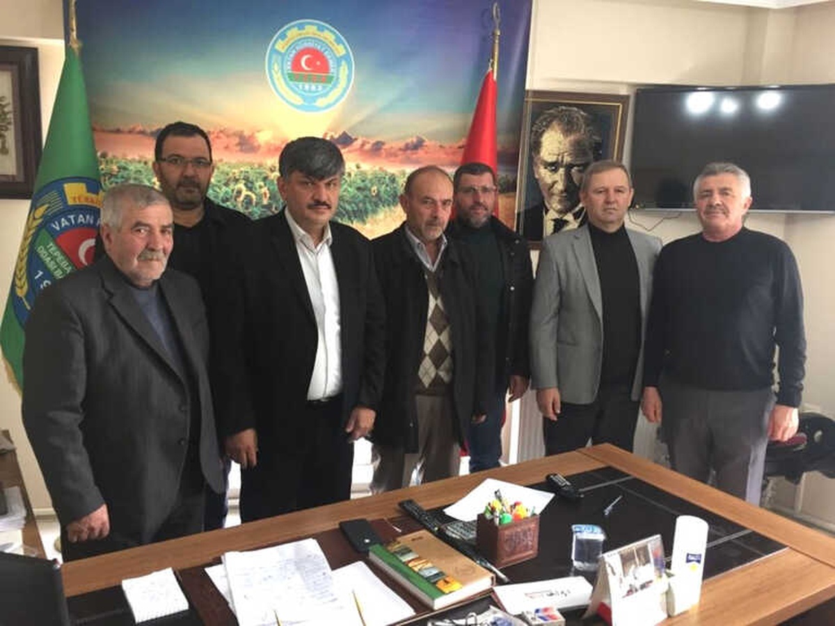 Çiftçilerden Mehmetçik İçin Kur\'an-ı Kerim ve Mevlid-i Şerif