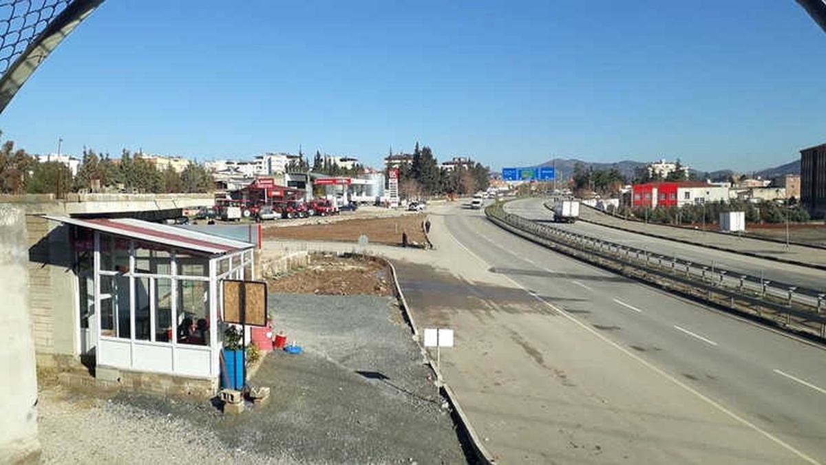 Destek Tırları Nurdağı\'ndan Geçti.