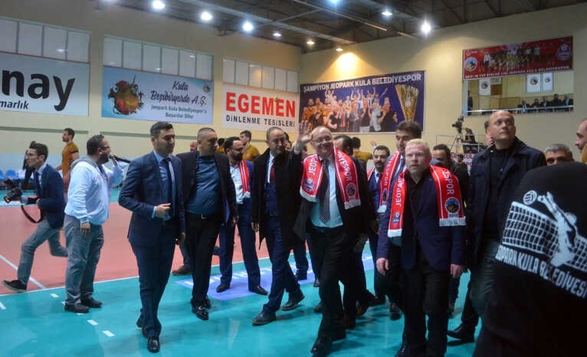 Efeler Ligi: Jeopark Kula Belediyespor: 0 - Fenerbahçe: 3