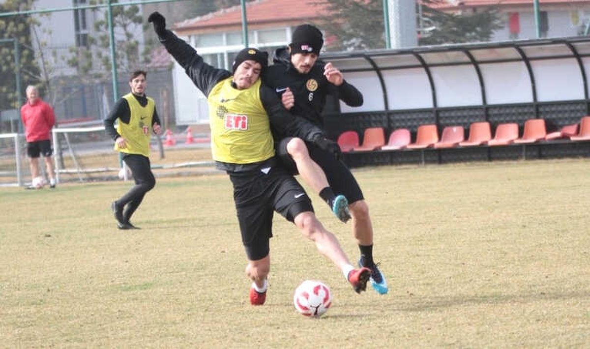 Eskişehirspor, Giresunspor\'a Hazırlanıyor