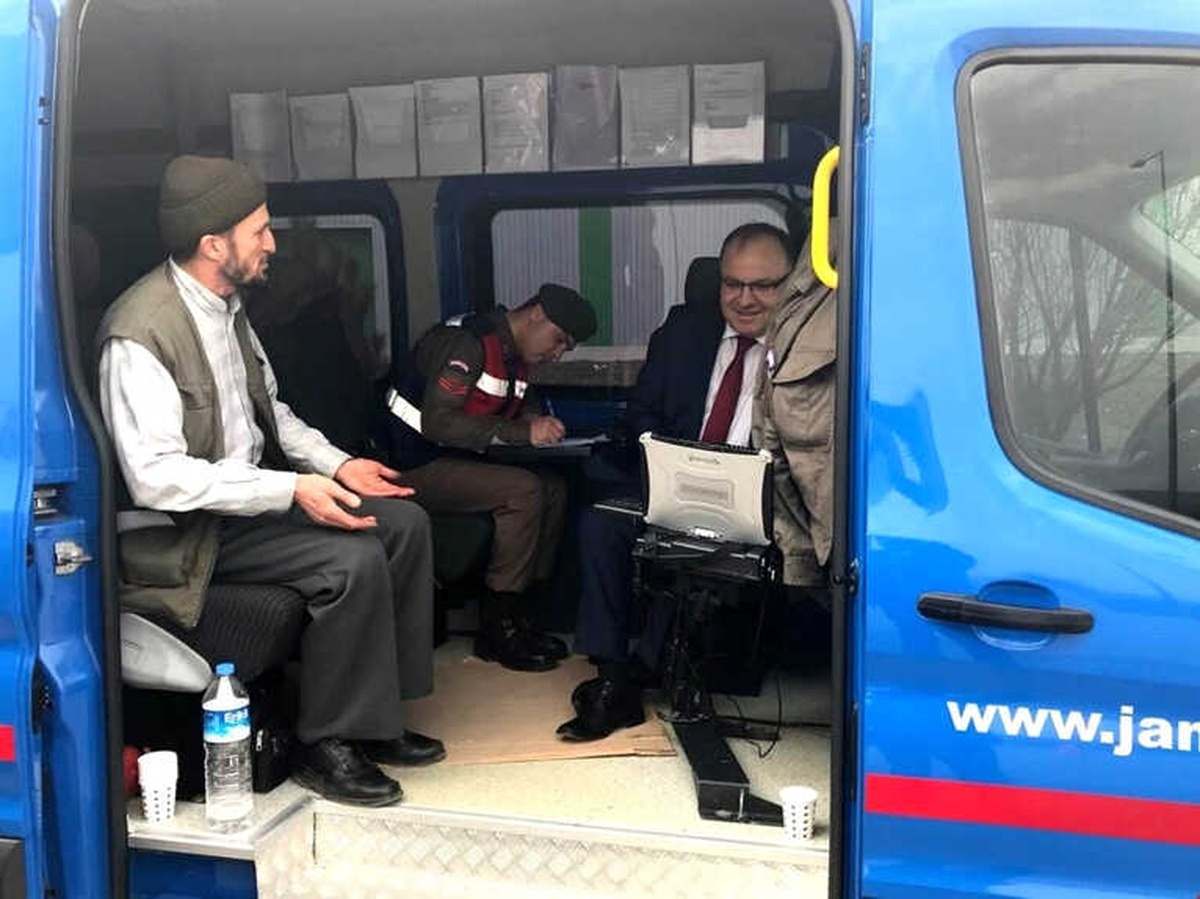 Jandarmanın Trafik Denetimlerine Vali Tutulmaz da Katıldı
