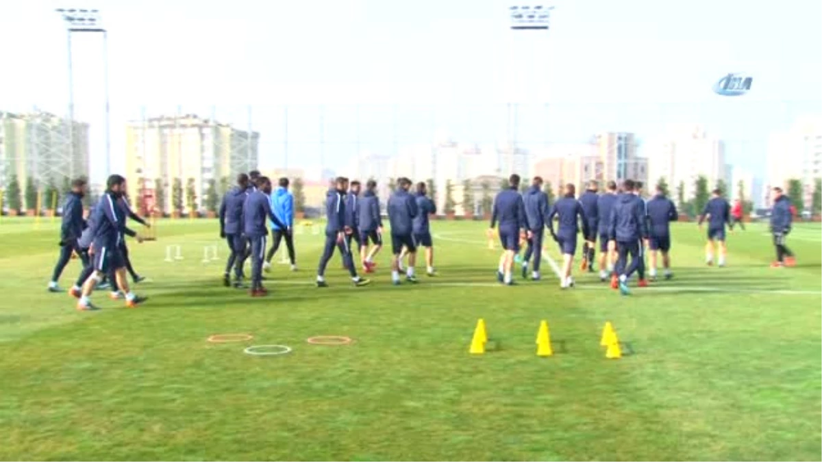 Medipol Başakşehir, Fenerbahçe Maçı Hazırlıklarını Sürdürdü