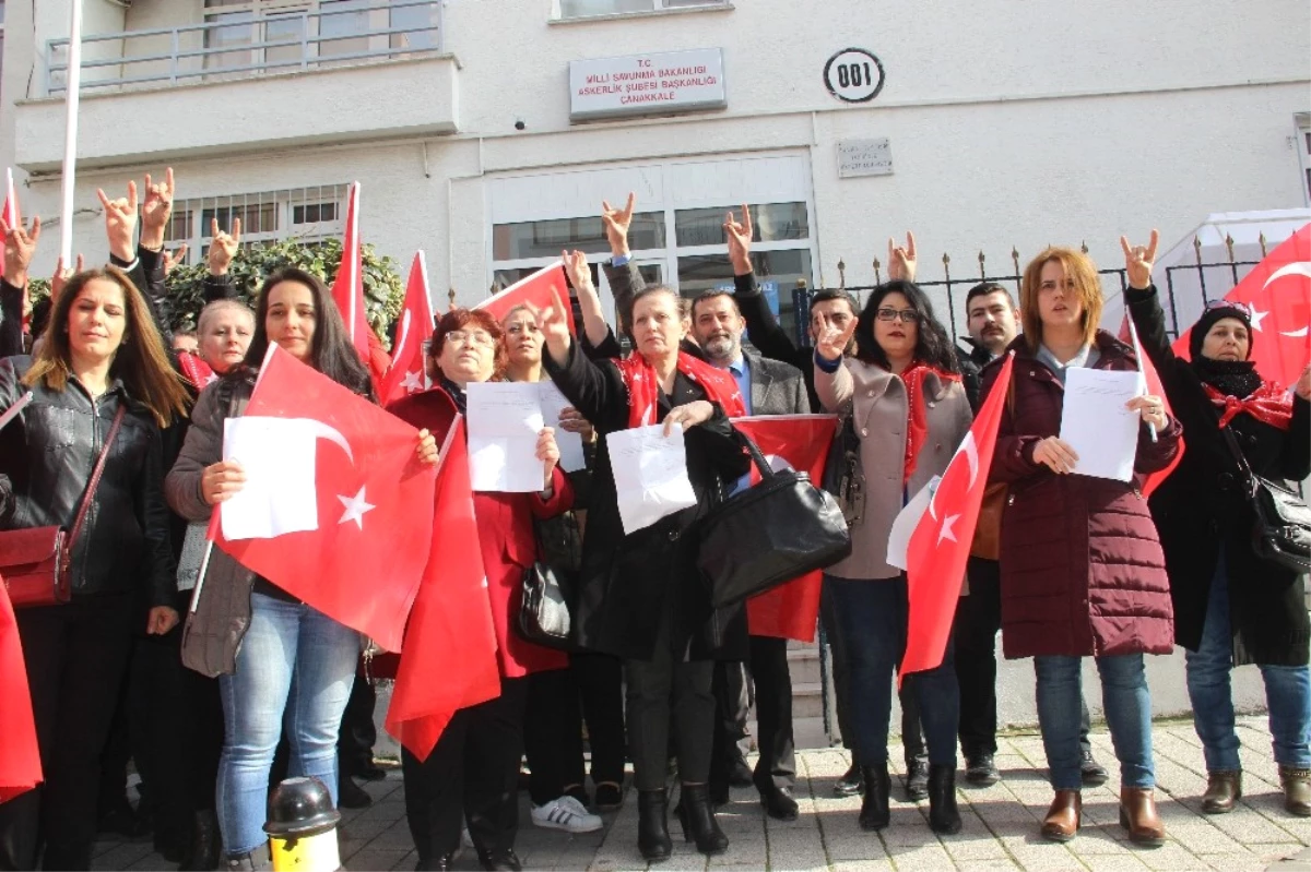MHP\'li Kadınlardan Afrin İçin Askerlik Dilekçesi