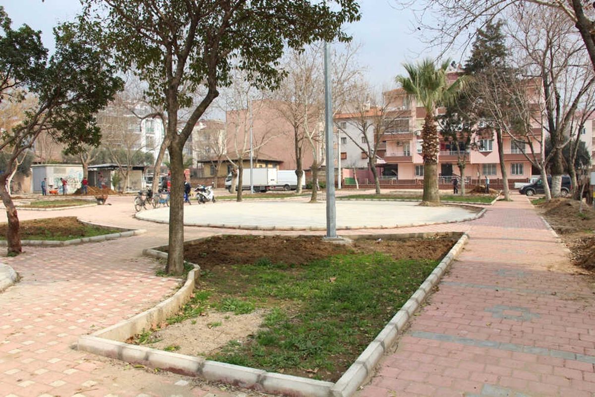 Ödemiş\'te 61 Park Yenilendi