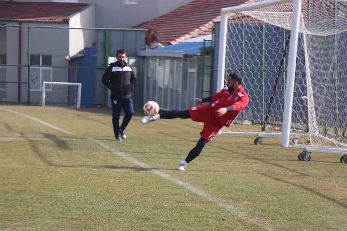 Sait Karafırtınalar: "Manisaspor Maçını Çıkış Maçı Olarak Düşünüyoruz"