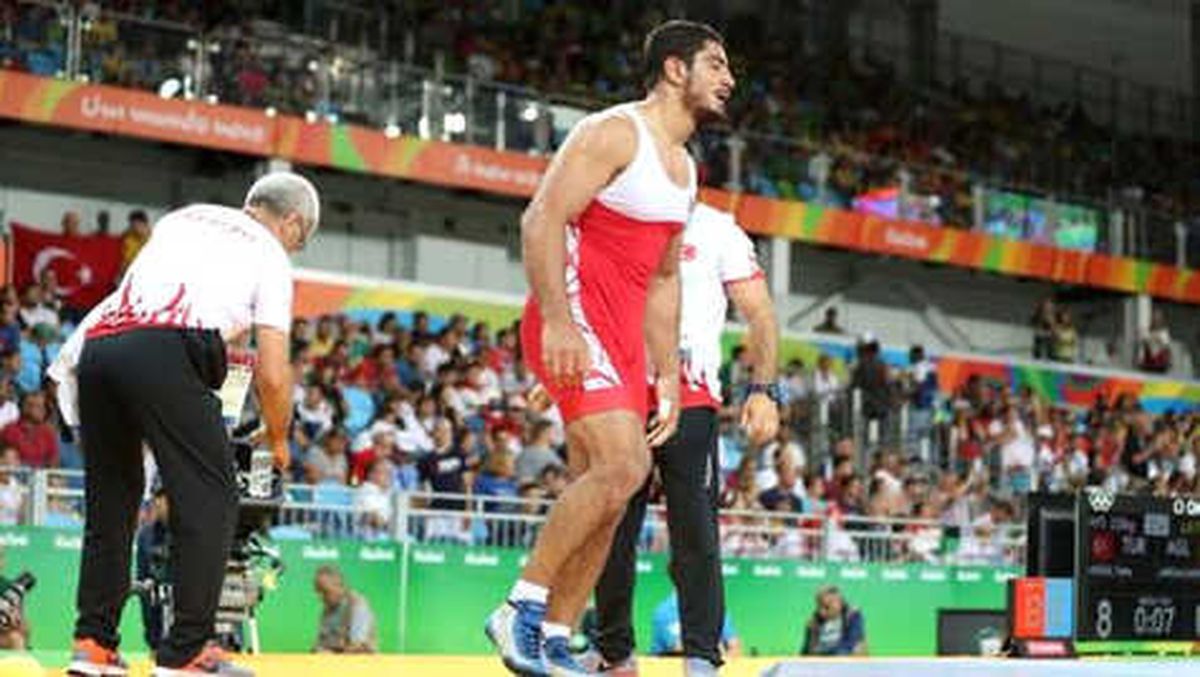 Taha Akgül ABD\'ye Gitti
