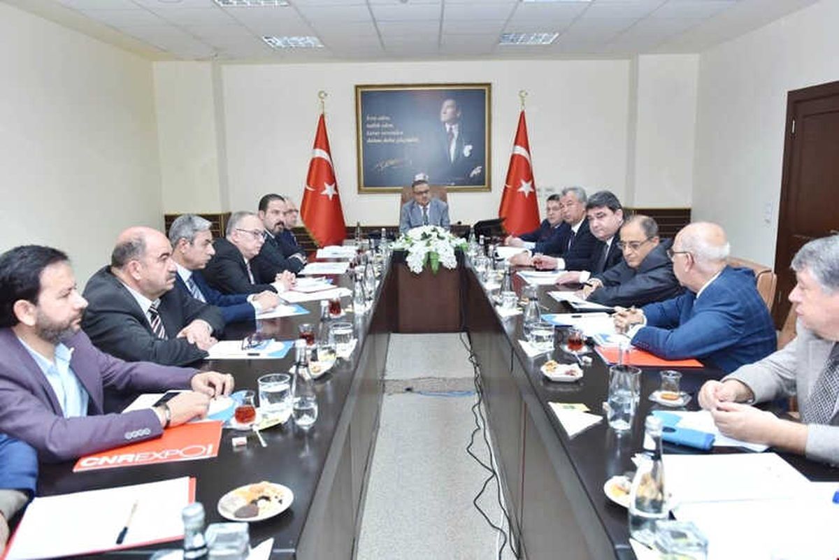 Vali Su, Fuar Değerlendirme Toplantısına Katıldı