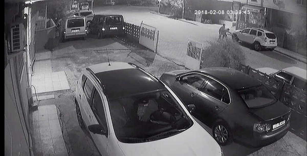 14 Aracın Lastiklerini Kesen 3 Kişi Yakalandı