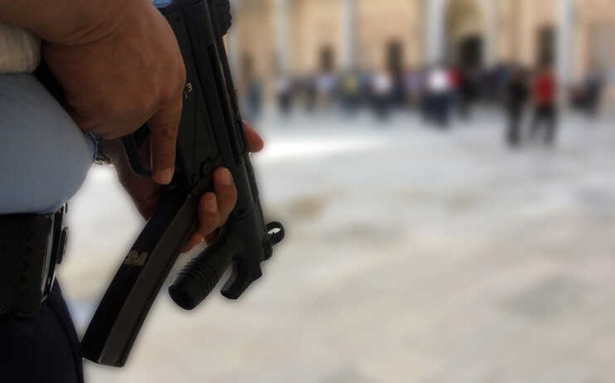 Ankara\'da Patlama Sesi Polisi Alarma Geçirdi