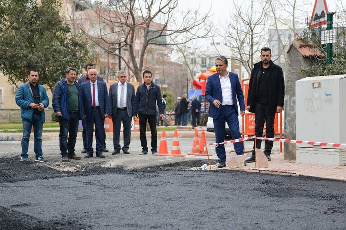 Başkan Uysal, Asfaltlama Çalışmalarını İnceledi