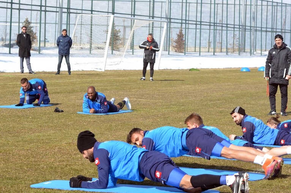 Bb. Erzurumspor\'da Samsunspor Maçı Hazırlıkları