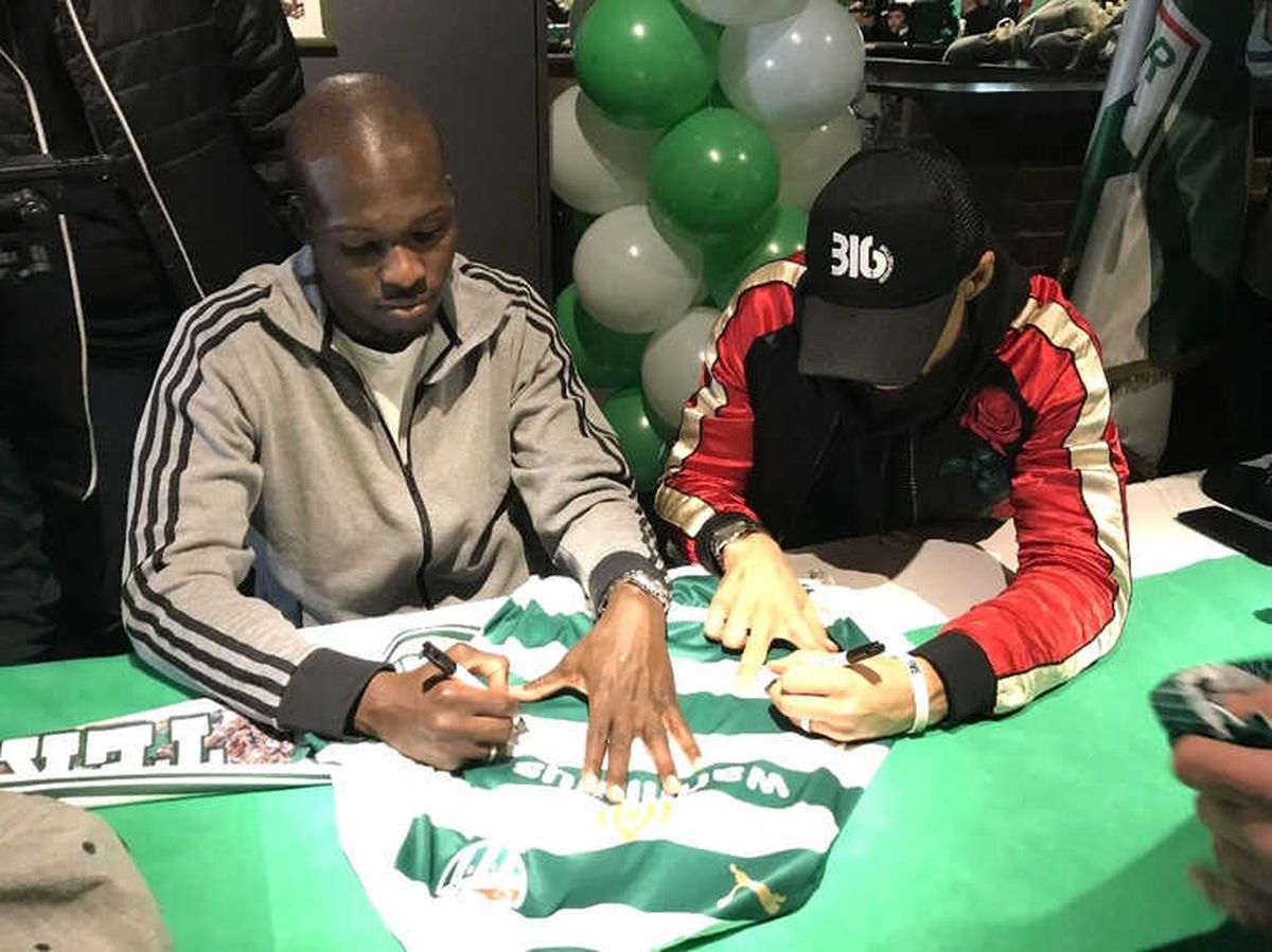 Bursaspor\'da İmza Günü