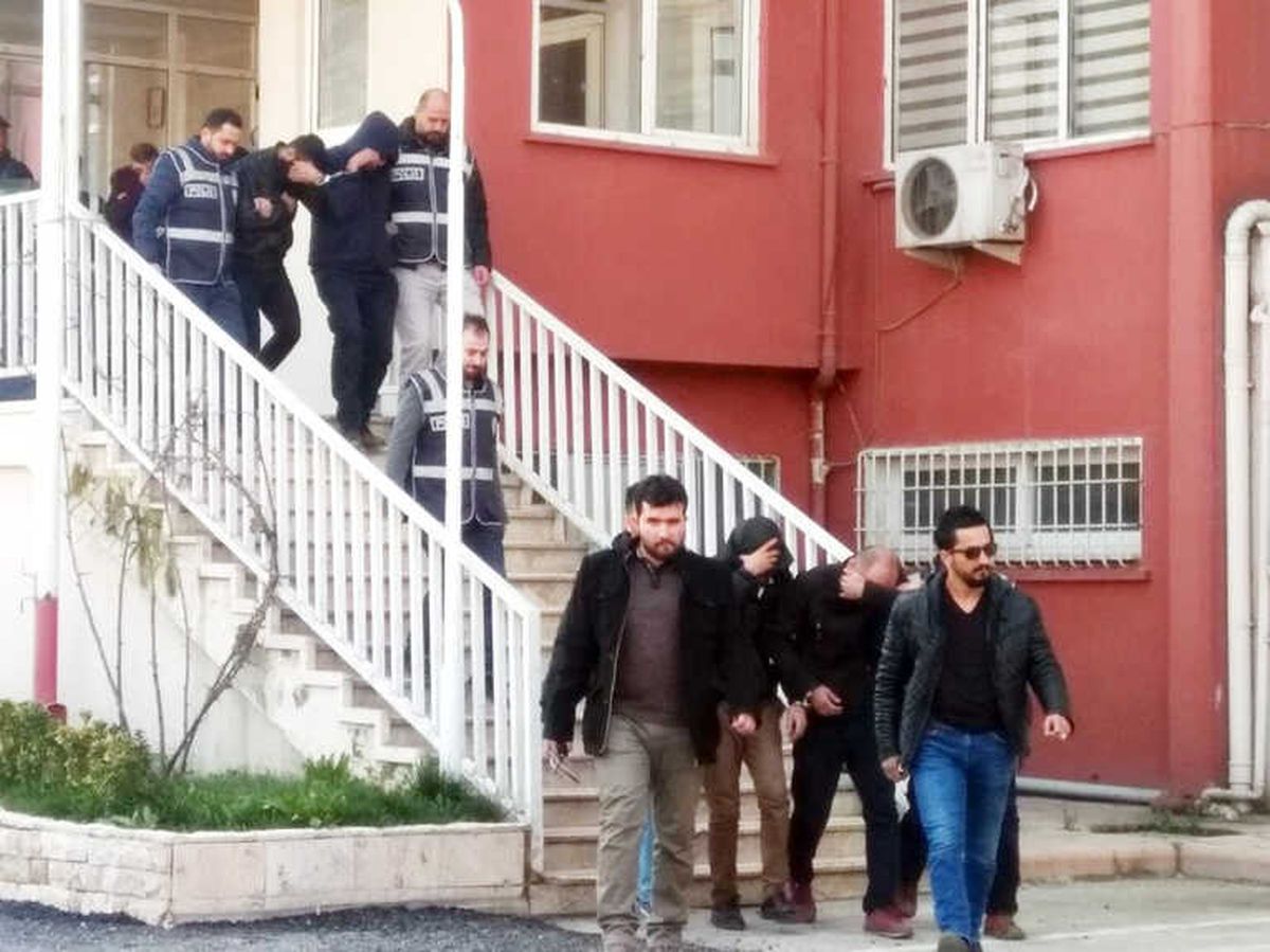Hatay\'da 6 Kişilik Hırsızlık Çetesi Çökertildi