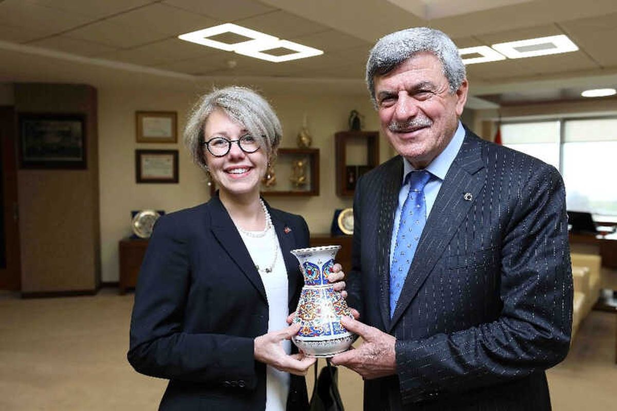 İsveç Başkonsolosu Hydén: "Pkk Terör Örgütüdür"