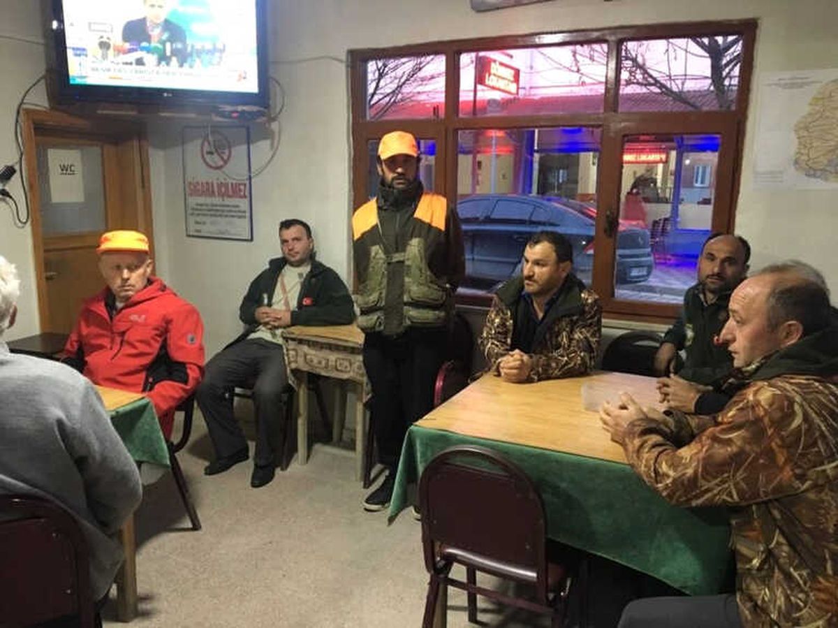 Kaybolan Köpeklerini Günlerdir Arıyor