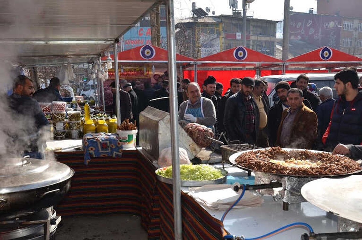 Muş\'ta 61 İlin Yöresel Ürünleri Tanıtılıyor
