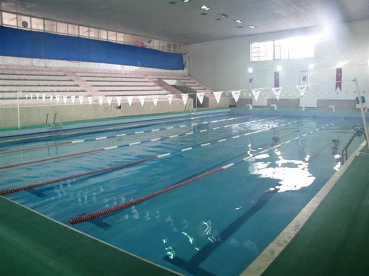 Osman Çağlı Kapalı Yüzme Havuzunda Kış Sezonu Açıldı