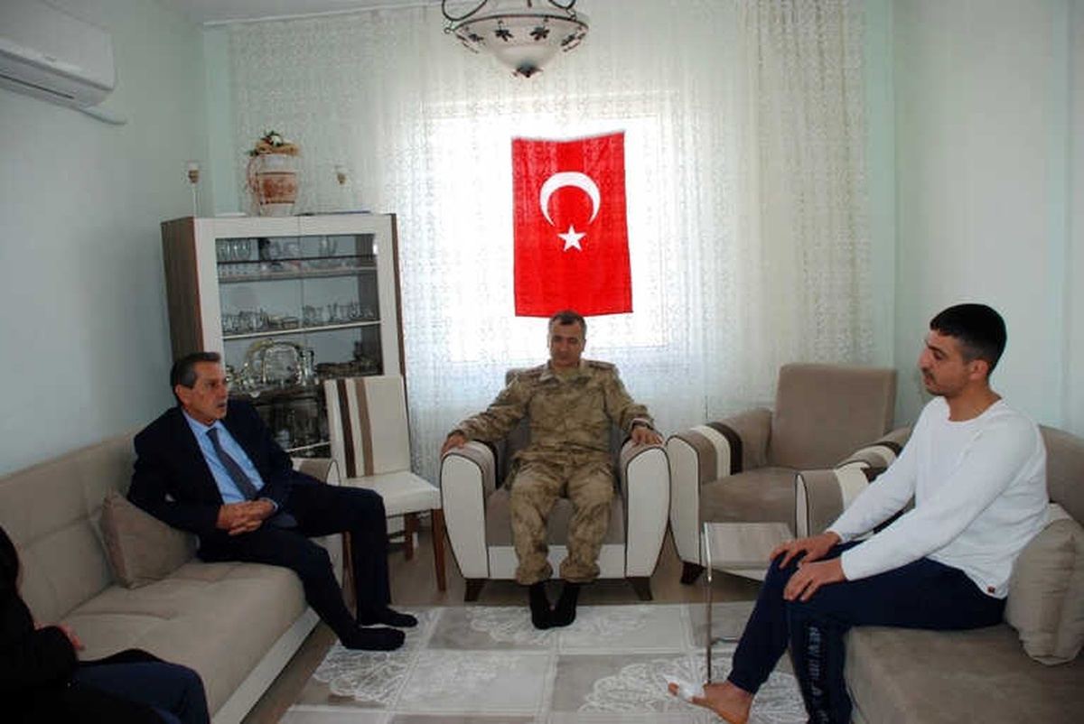 Vali Kalkancı\'dan Afrin Gazisine Ziyaret