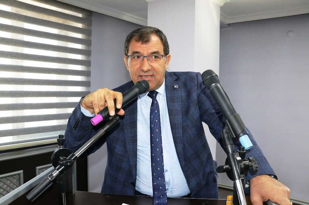 Van\'da \'Dijital Muhasebe ve Vergide Gündem\' Semineri