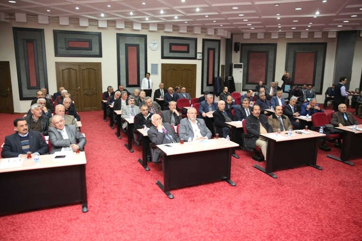 Başkan Büyükkılıç: "Muhtarlarla İstişare İçindeyiz"
