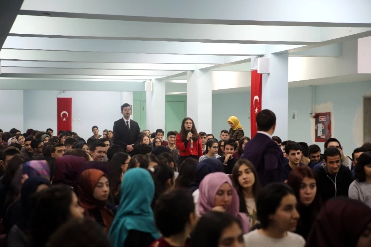 Başkan Ercan Gençlerle Buluştu
