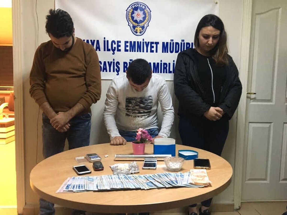 Başkent\'te Zehir Tacirlerine Darbe