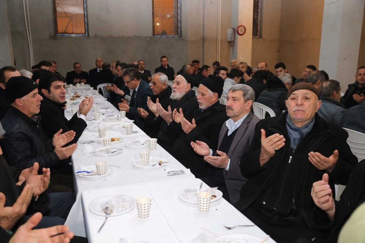 Bereket Sofrası Selamet Mahallesi\'nde