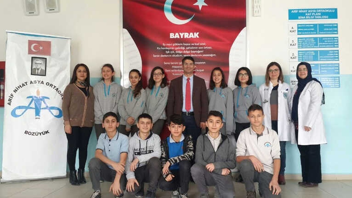Bozüyük\'te Ortaokul Öğrencilerinin "Neden Bu İsim" Adlı Projesi Hayata Geçirildi