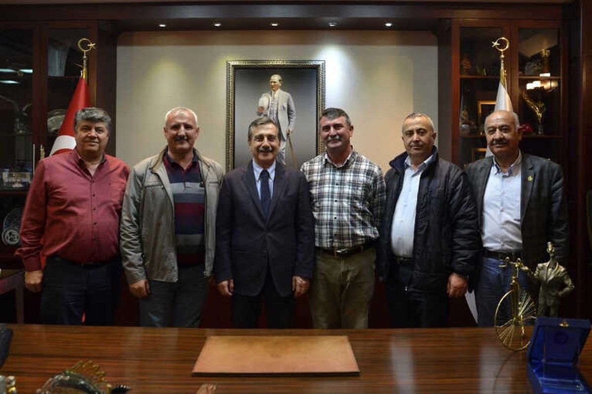 CHP Alpu İlçe Teşkilatından Başkan Ataç\'a Ziyaret