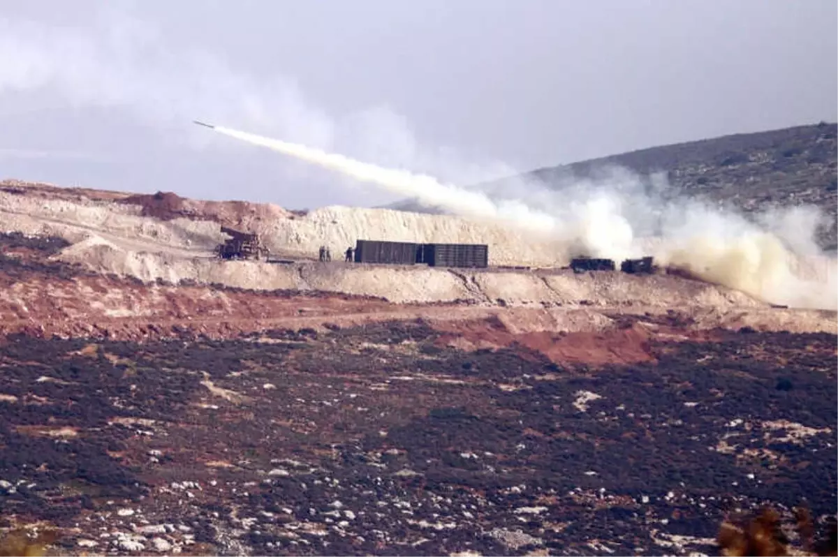 Çok Namlulu Roket Atarlardan Afrin\'e Yoğun Atış